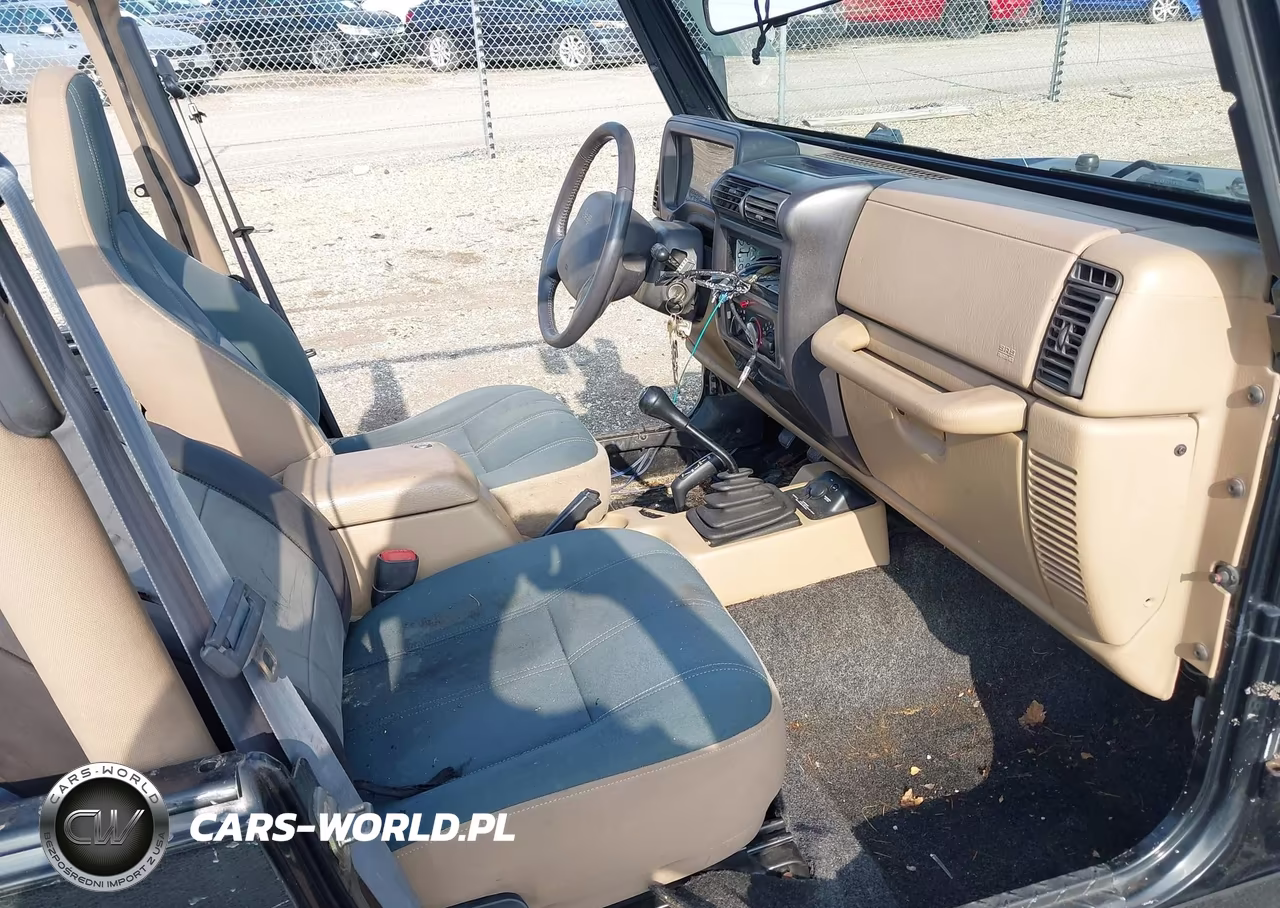 2000 Jeep Wrangler Sahara VIN:1J4FA59S7YP702662 - 5
