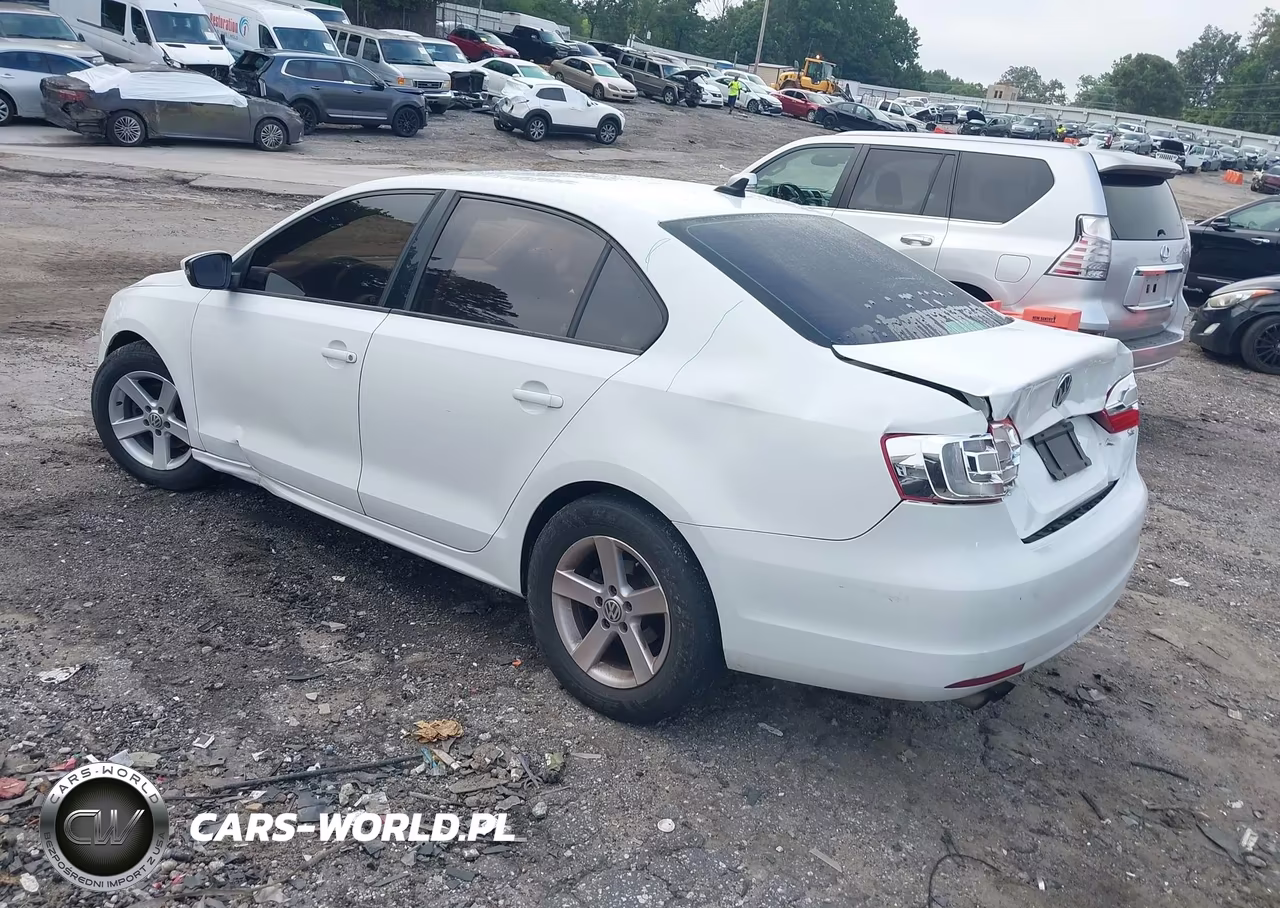 VOLKSWAGEN JETTA VIN:3VWD17AJXEM305019 - 3