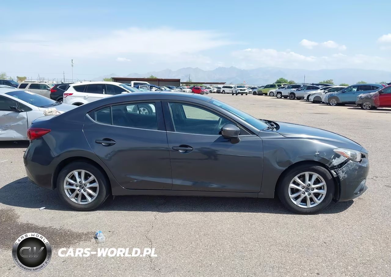 2016 Mazda Mazda3 I Touring VIN:JM1BM1V78G1313522 - 13