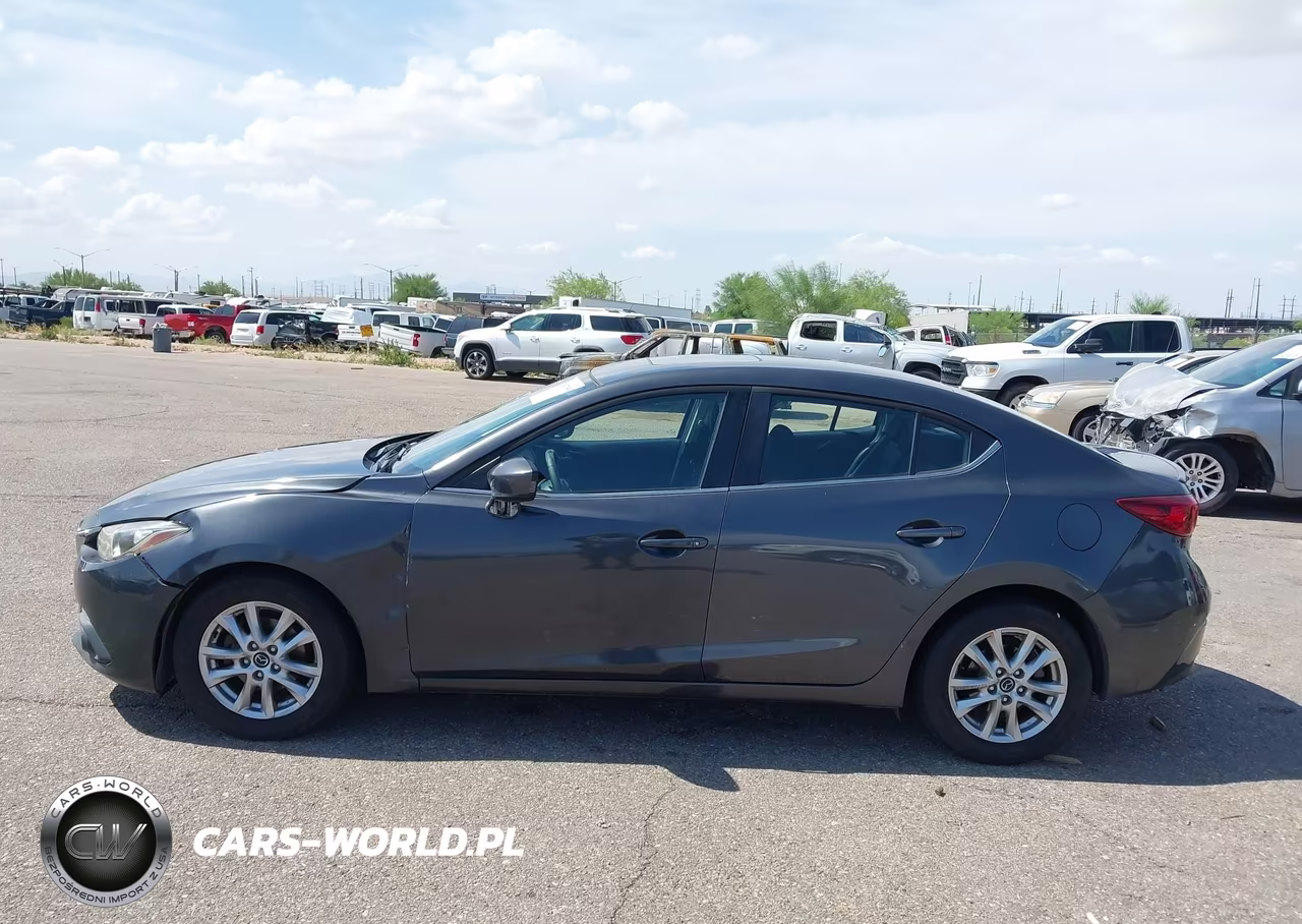 2016 Mazda Mazda3 I Touring VIN:JM1BM1V78G1313522 - 14
