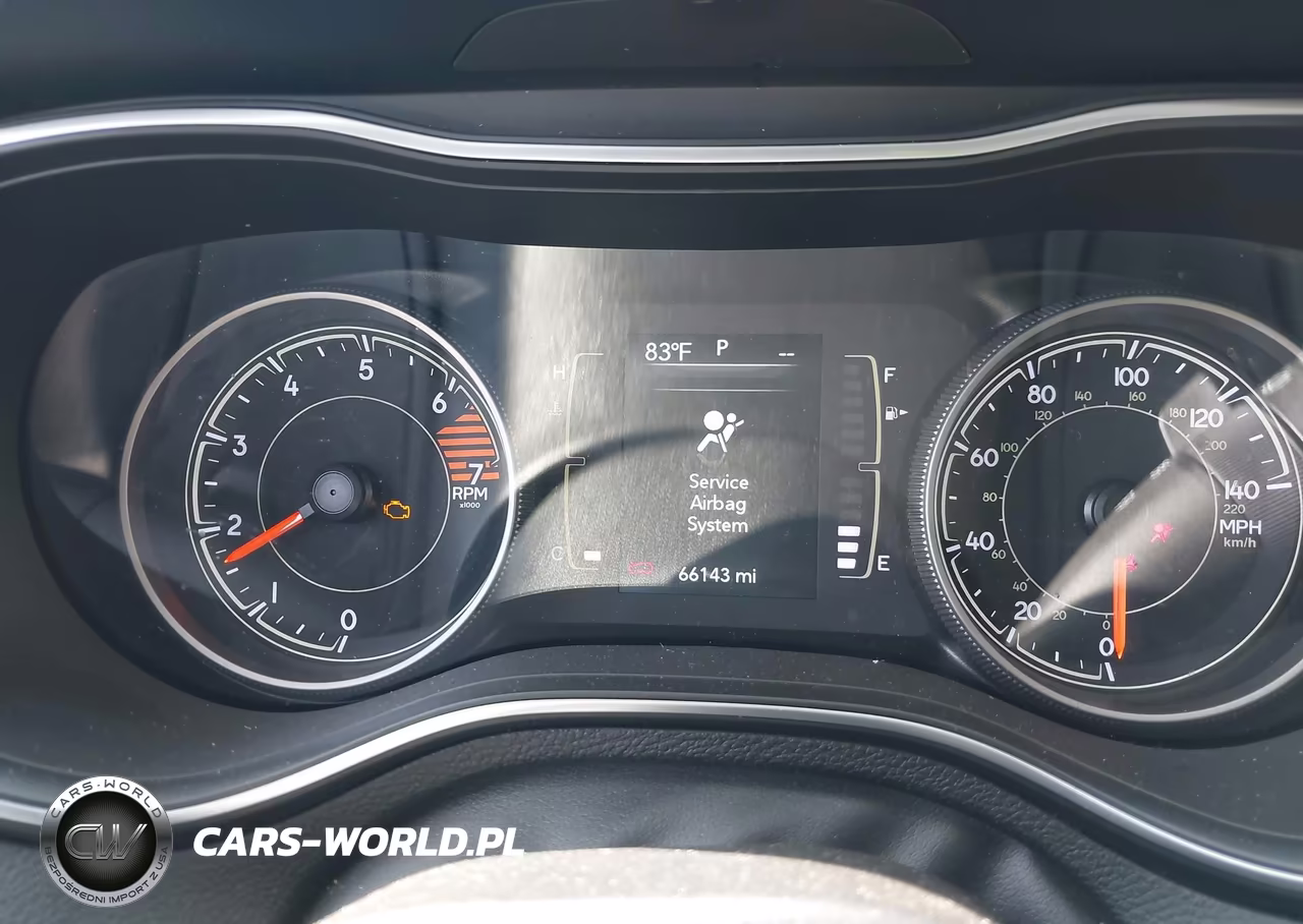 2020 Jeep Cherokee Latitude Plus Fwd VIN:1C4PJLLB9LD519572 - 16