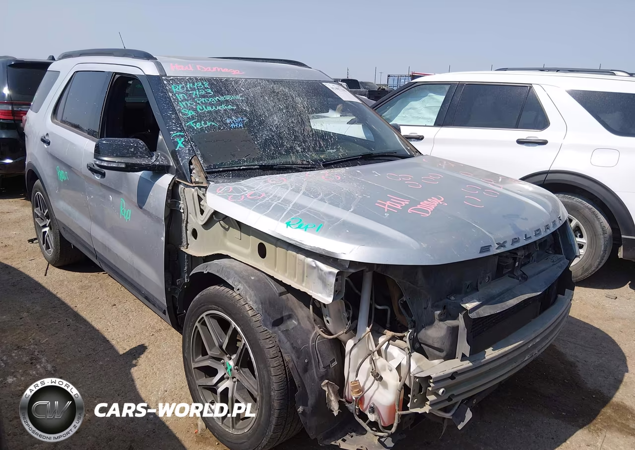2018 Ford Explorer Sport – zdjęcie 1 z 17