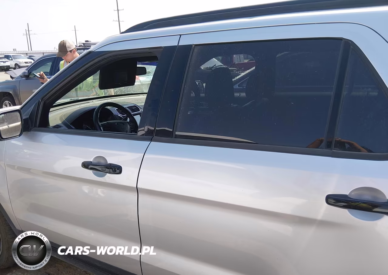 2018 Ford Explorer Sport VIN:1FM5K8GT9JGC05349 - 15