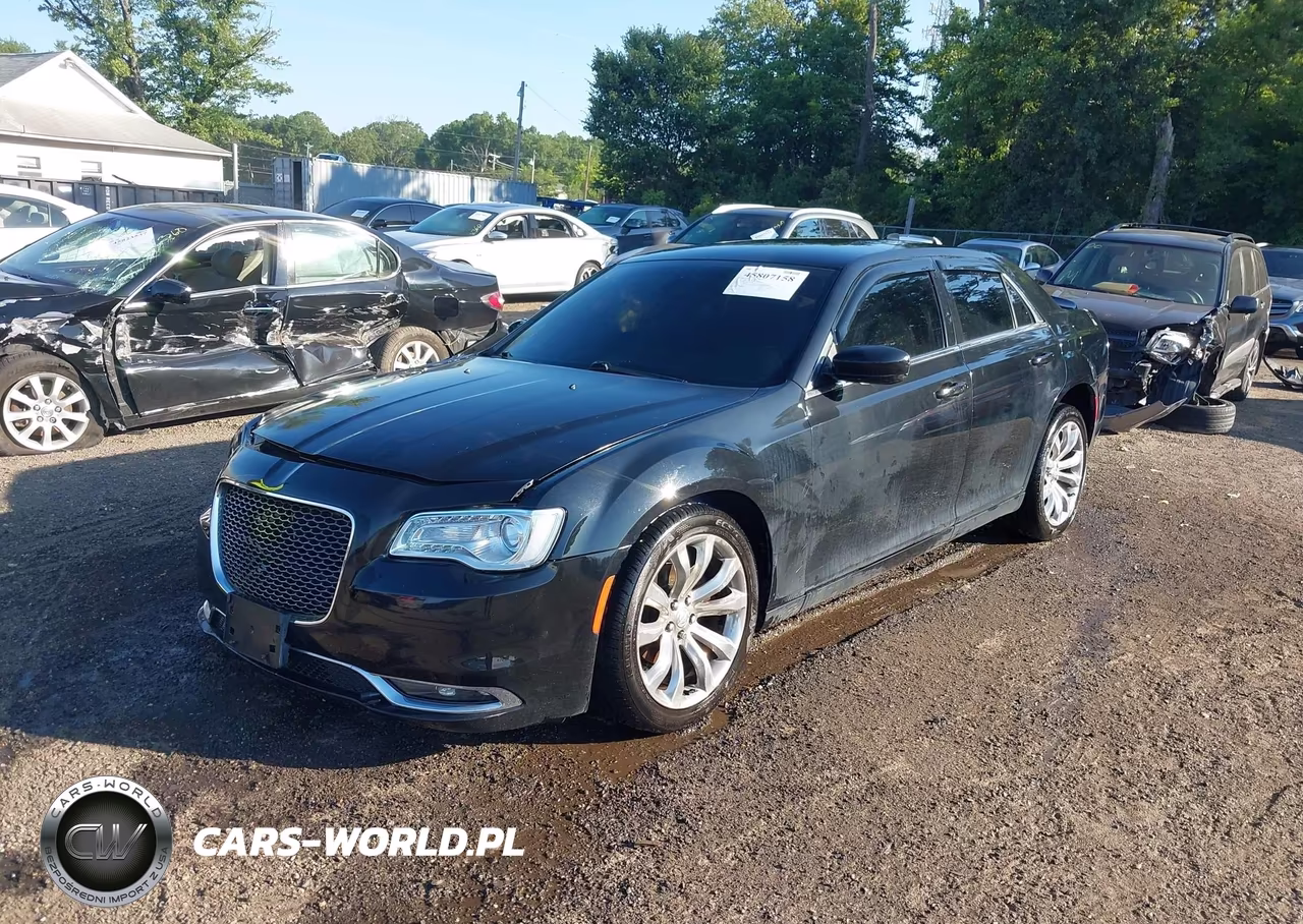 2018 Chrysler 300 Limited VIN:2C3CCAEG9JH136788 - 2