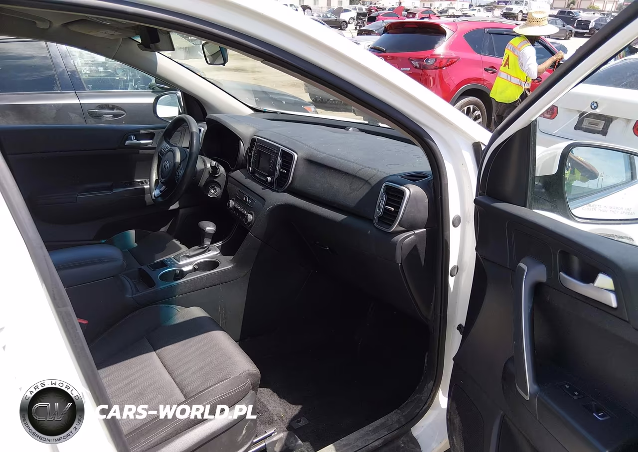 2019 Kia Sportage Lx VIN:KNDPMCAC5K7510349 - 5