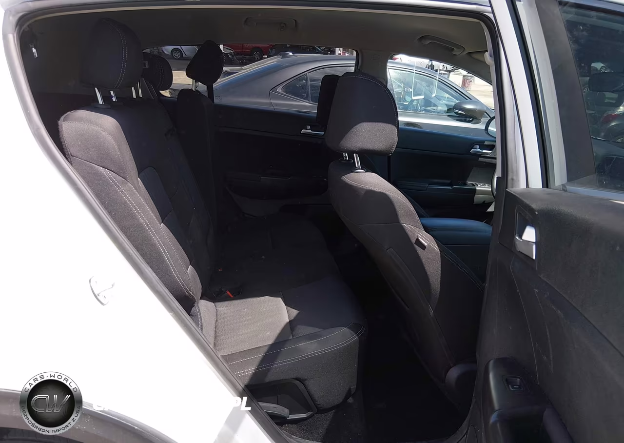 2019 Kia Sportage Lx VIN:KNDPMCAC5K7510349 - 8