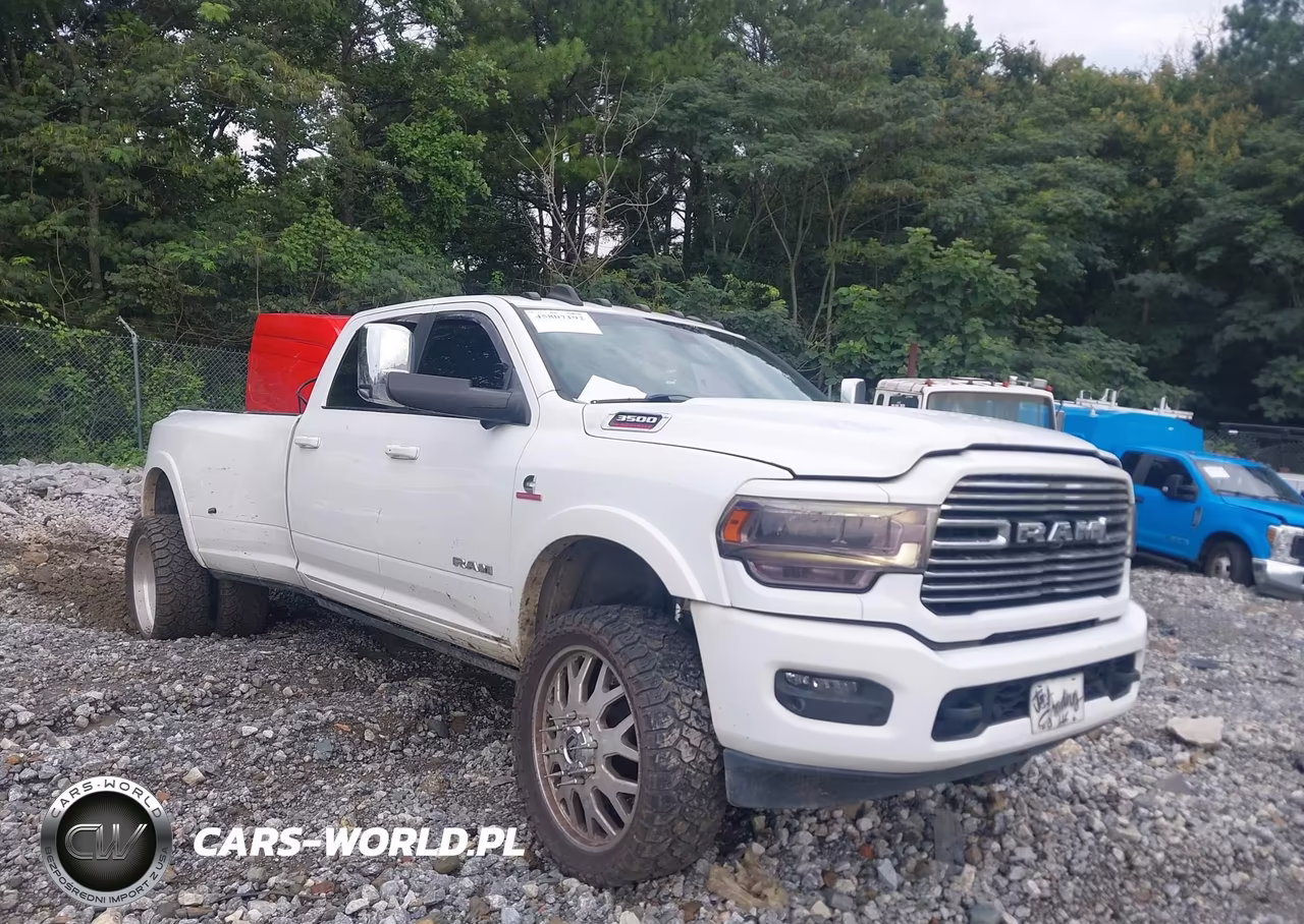 2019 Ram 3500 Laramie 4X4 8' Box VIN:3C63RRJL1KG618384 - 2