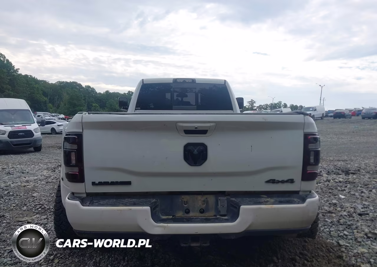 2019 Ram 3500 Laramie 4X4 8' Box VIN:3C63RRJL1KG618384 - 8