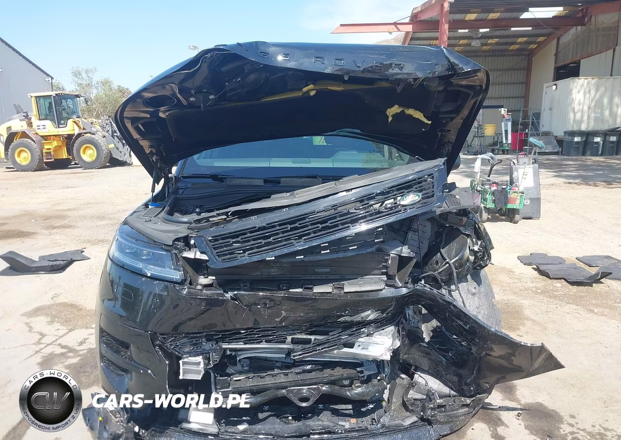 2026 Land Rover Range Rover Sport P400 Dynamic Se VIN:SAL1L9FU2TA647288 - 11
