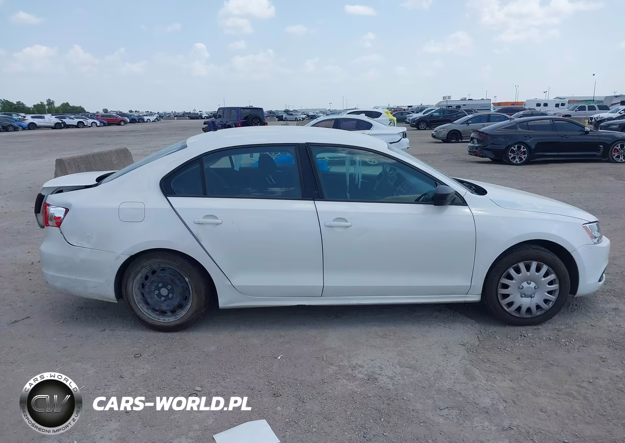 2011 Volkswagen Jetta 2.0L S VIN:3VW2K7AJ6BM324036 - 13
