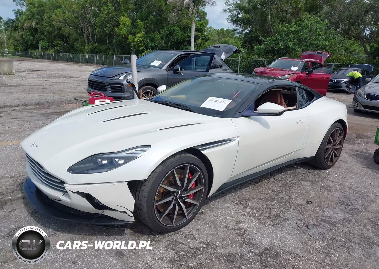 2017 Aston Martin Db11 Launch Edition VIN:SCFRMFAV1HGL02877 - 2