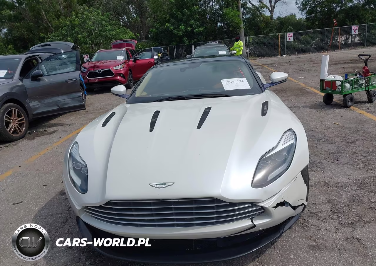 2017 Aston Martin Db11 Launch Edition VIN:SCFRMFAV1HGL02877 - 6