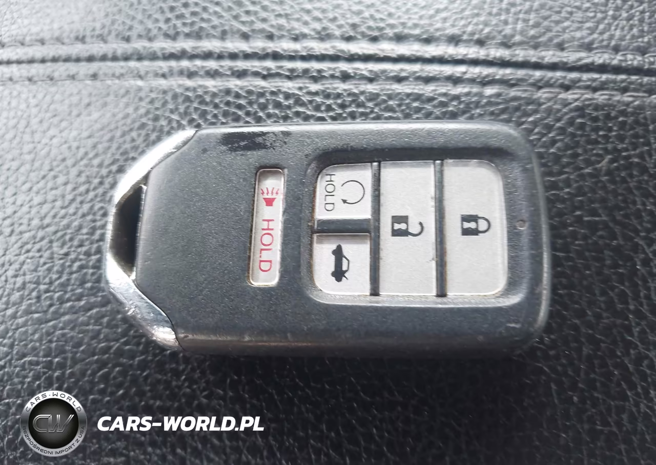 2017 Honda Accord Touring V6 VIN:1HGCR3F99HA000581 - 11