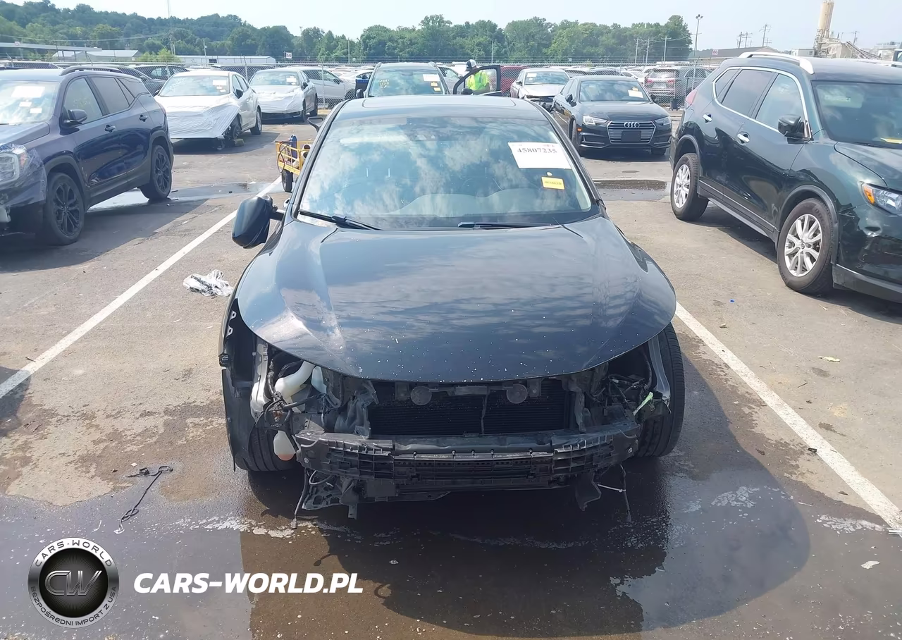 2017 Honda Accord Touring V6 VIN:1HGCR3F99HA000581 - 13