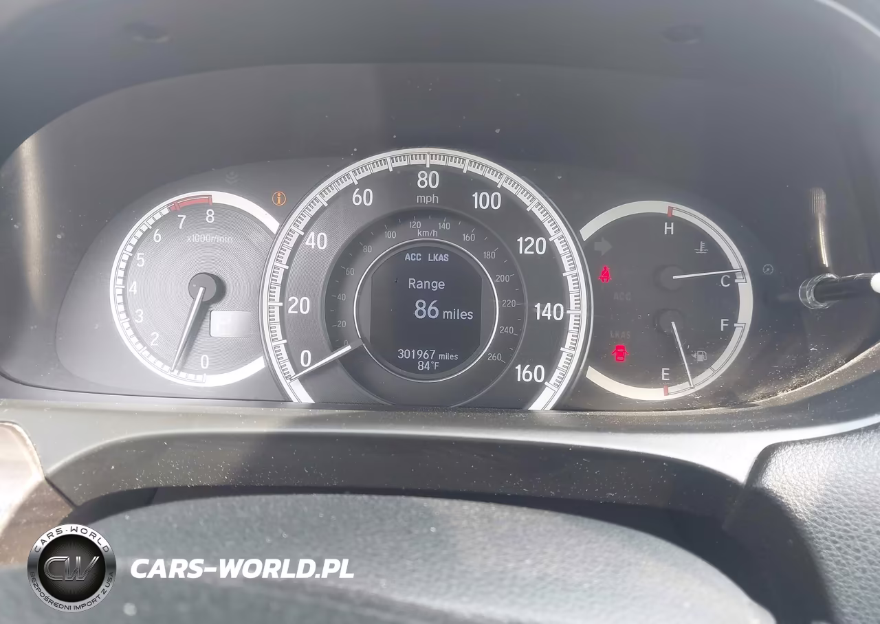 2017 Honda Accord Touring V6 VIN:1HGCR3F99HA000581 - 7