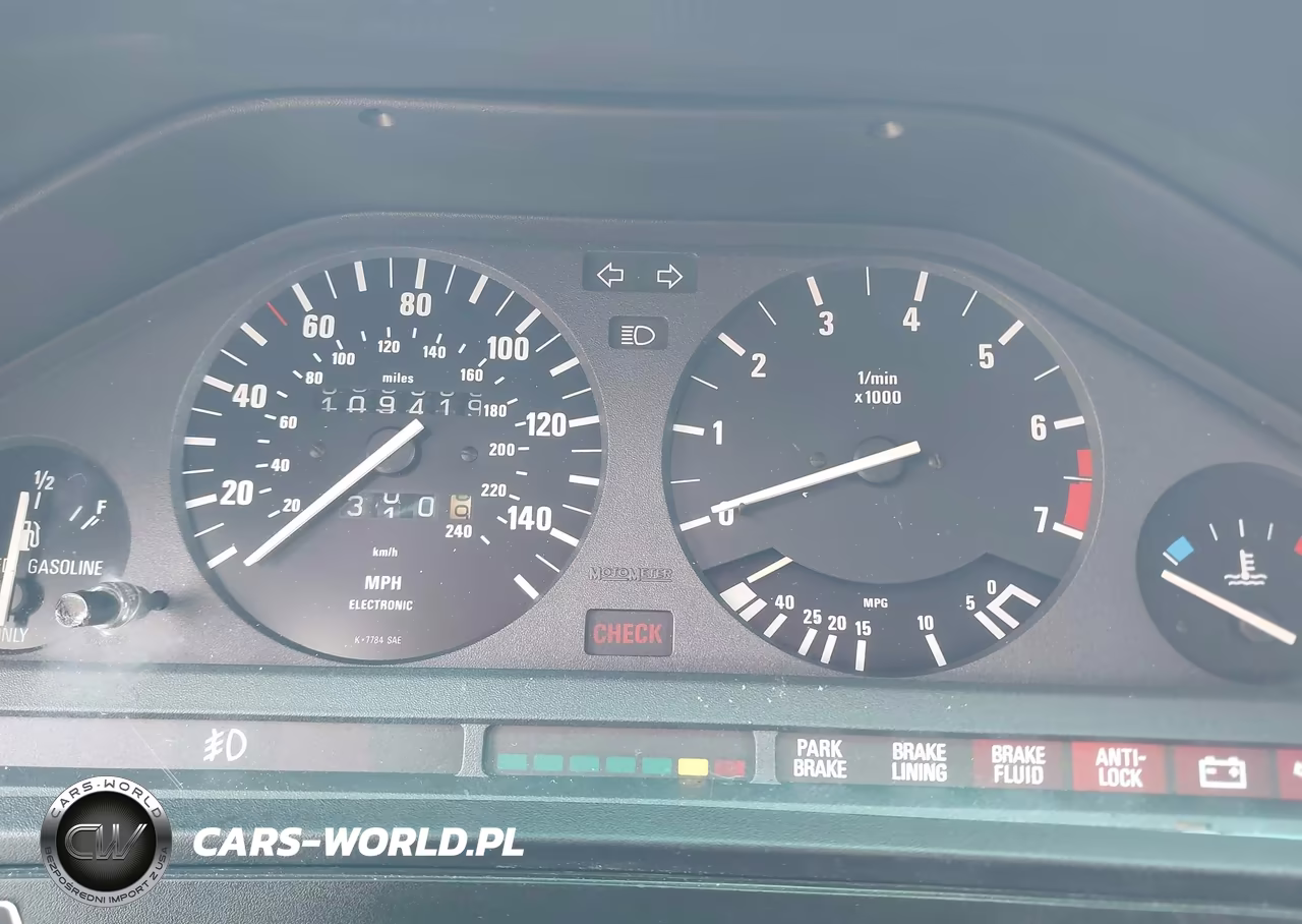 1988 BMW 325 I VIN:WBABB1305J8273097 - 7