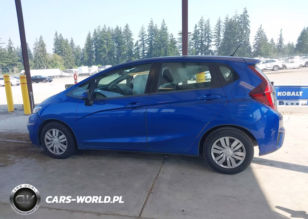 2015 Honda Fit Lx VIN:3HGGK5H50FM779221 - 15