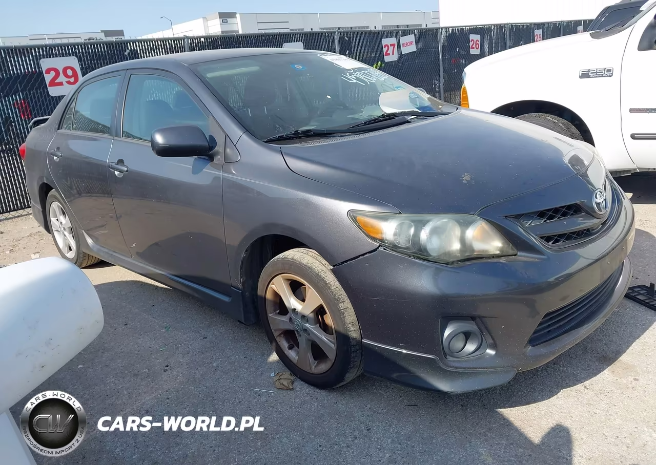2013 Toyota Corolla S – zdjęcie 1 z 16