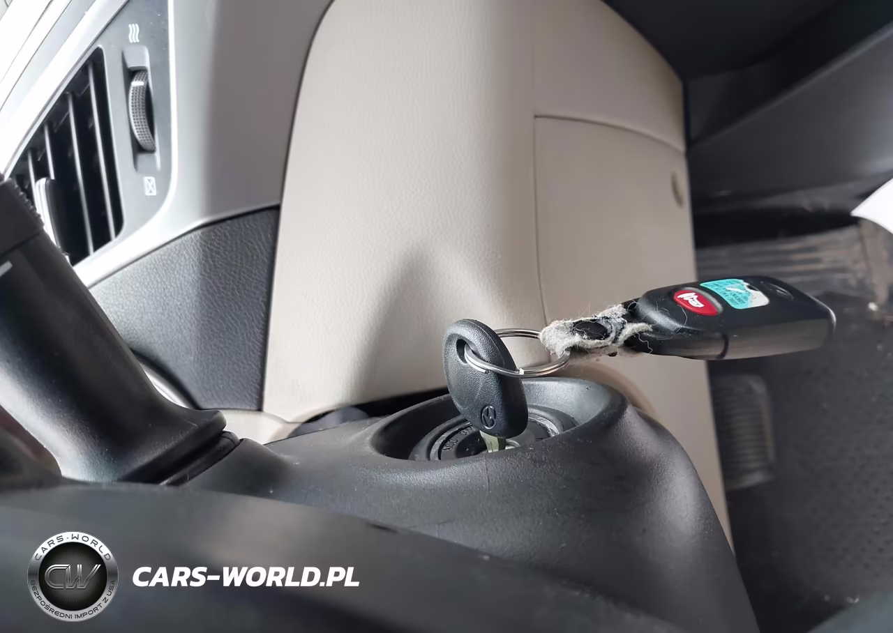 2014 Hyundai Elantra Limited VIN:5NPDH4AE9EH477936 - 11