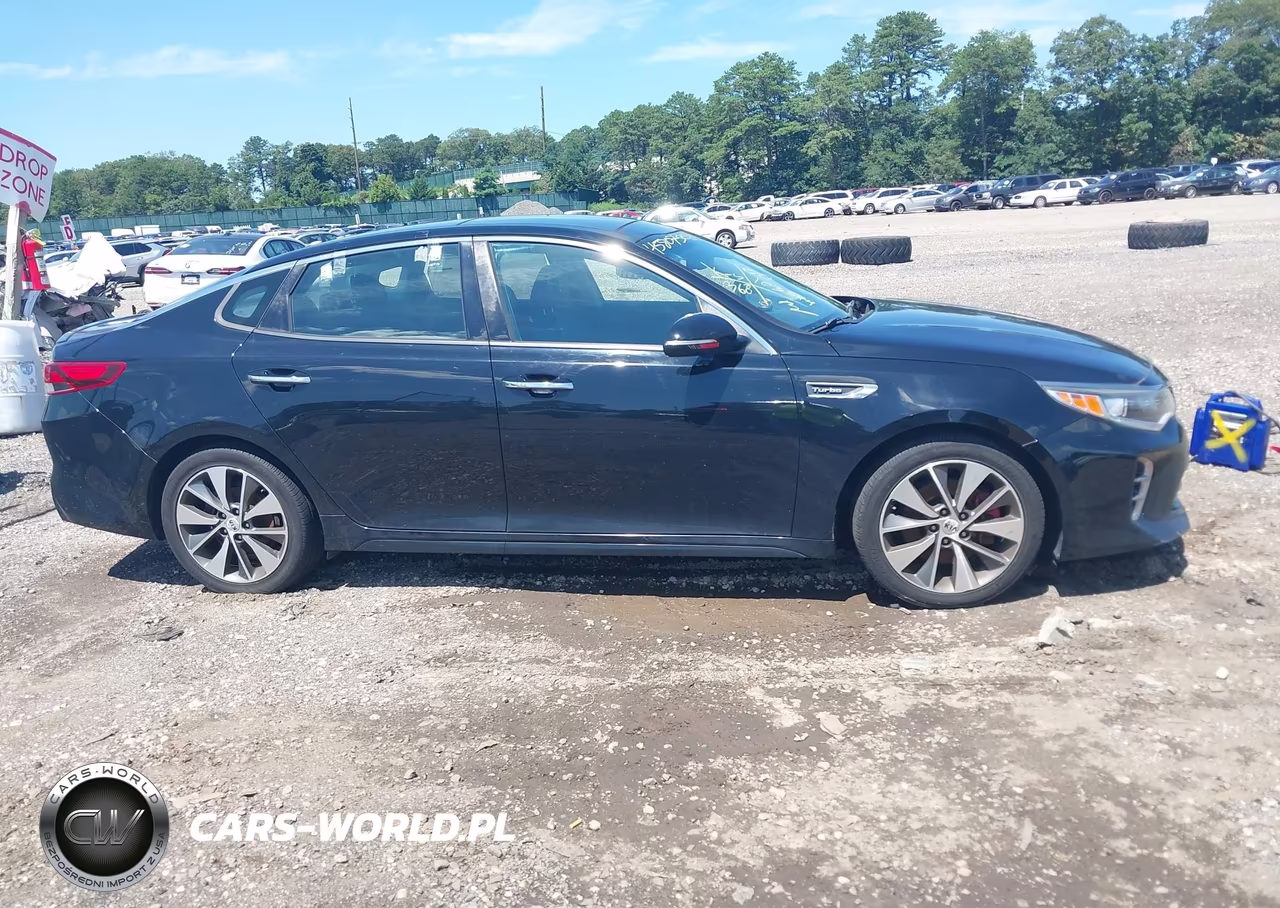 2016 Kia Optima Sx Turbo VIN:5XXGW4L29GG077265 - 13