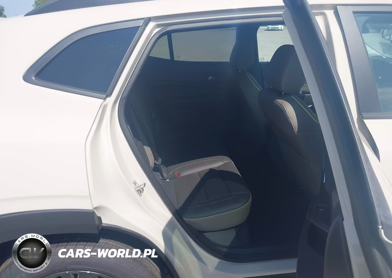 2026 Chevrolet Trax Fwd Activ VIN:KL77LKEP0TC158975 - 8