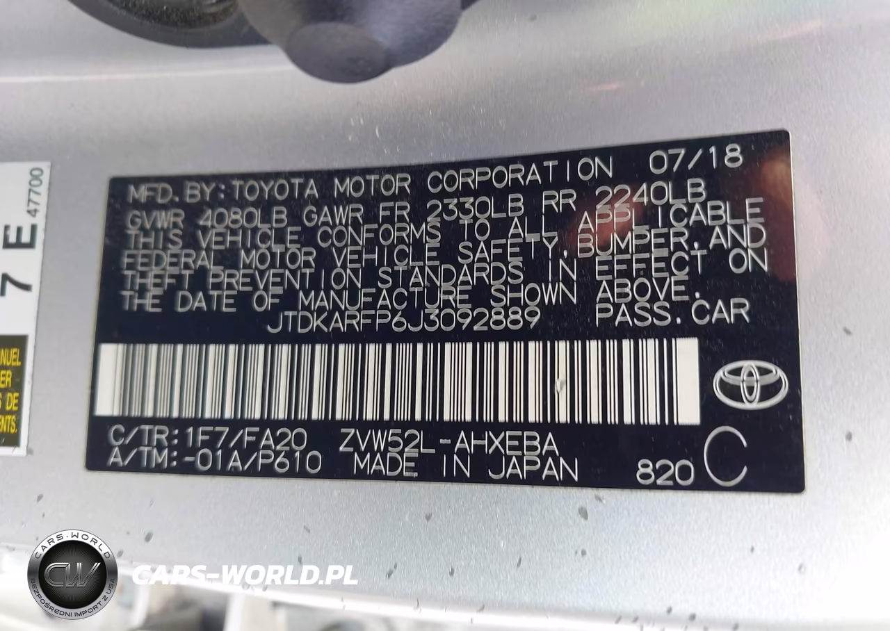 2018 Toyota Prius Prime Plus VIN:JTDKARFP6J3092889 - 9
