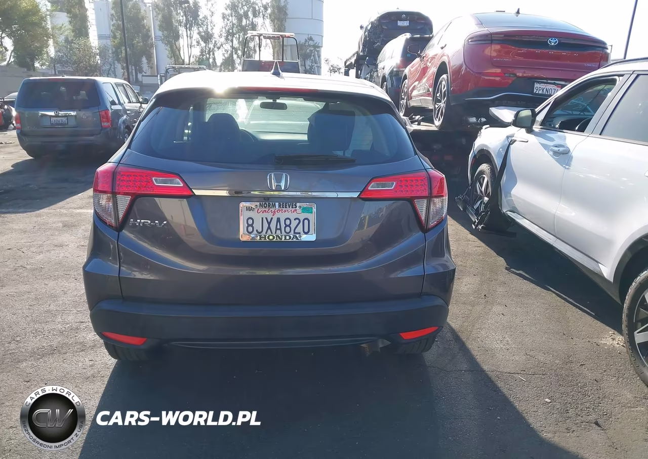 2019 Honda Hr-V Lx VIN:3CZRU5H31KG712212 - 16