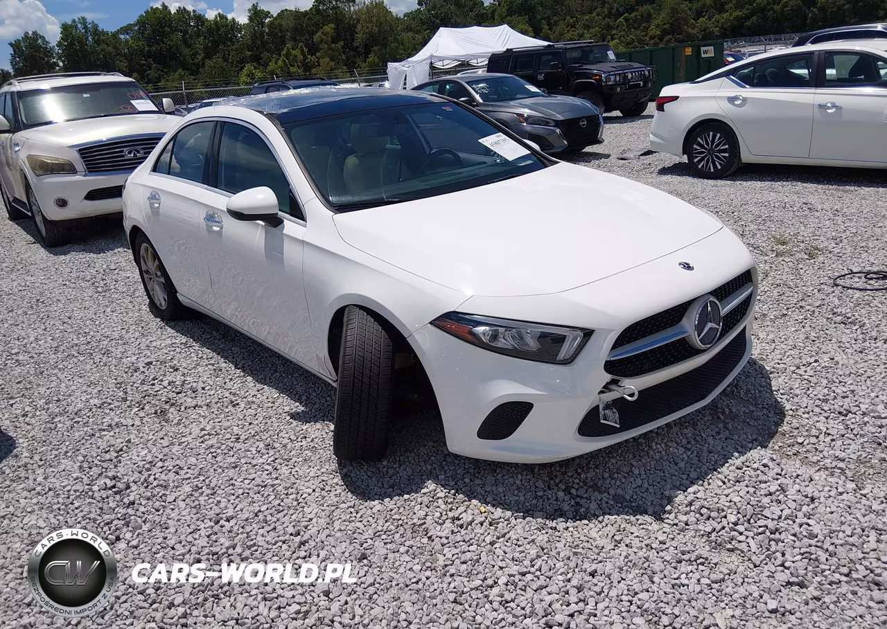 2019 Mercedes-Benz A 220 – zdjęcie 1 z 15
