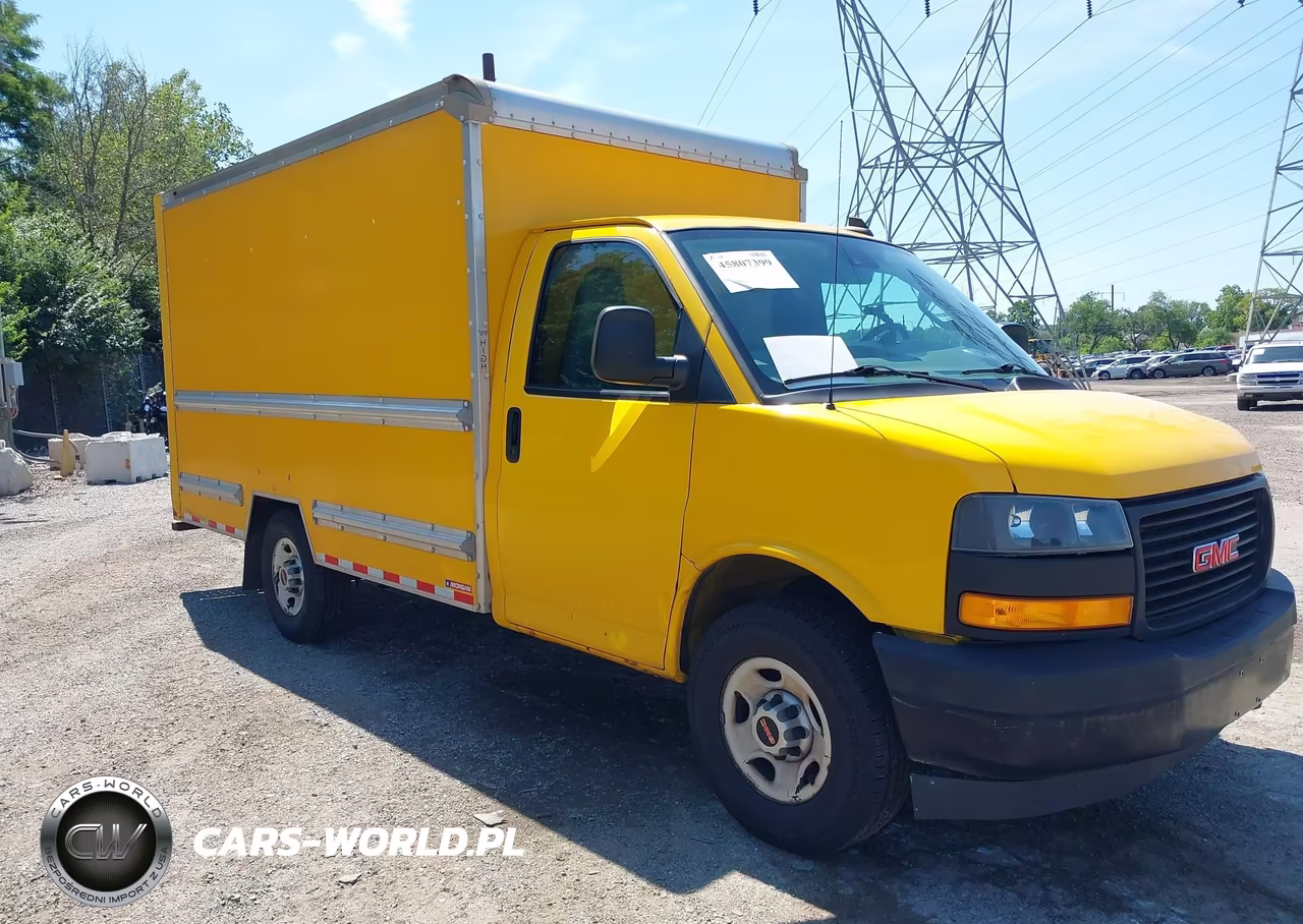 2019 GMC Savana Cutaway Work Van
