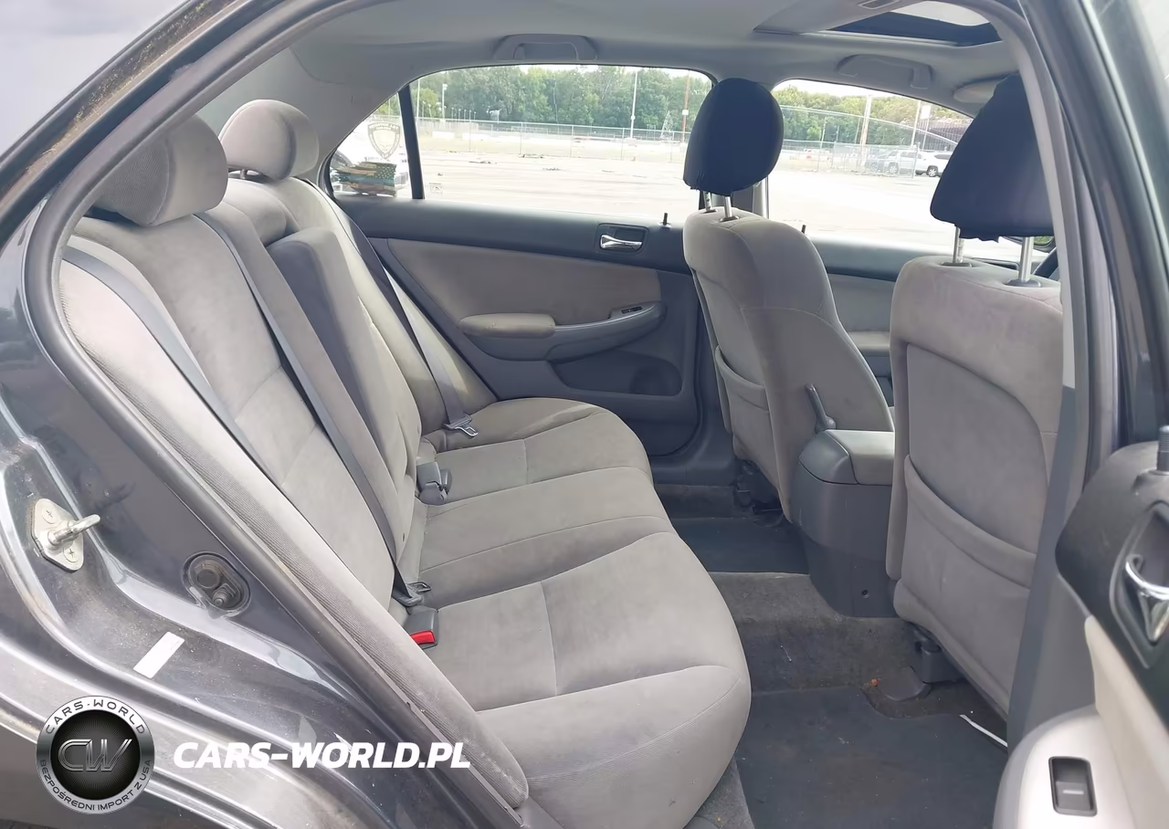 2007 Honda Accord 2.4 Ex VIN:1HGCM56747A135684 - 8