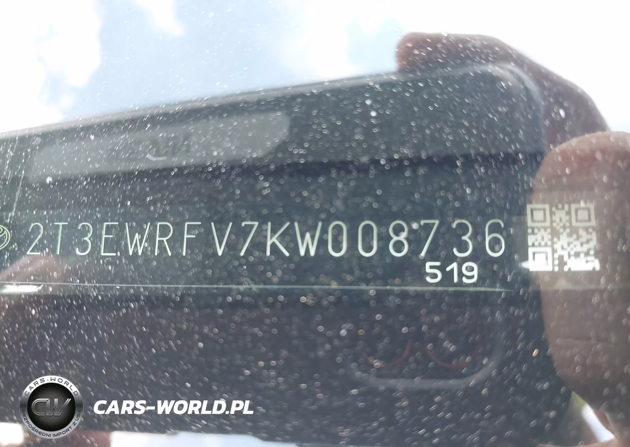 2019 Toyota Rav4 Hybrid Xse VIN:2T3EWRFV7KW008736 - 17