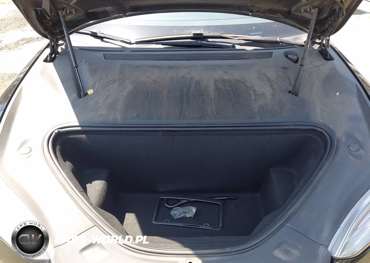 2020 Tesla Model S Long Range Dual Motor All-Wheel Drive-Long Range Plus Dual Motor All-Wheel Drive VIN:5YJSA1E29LF408802 - 10
