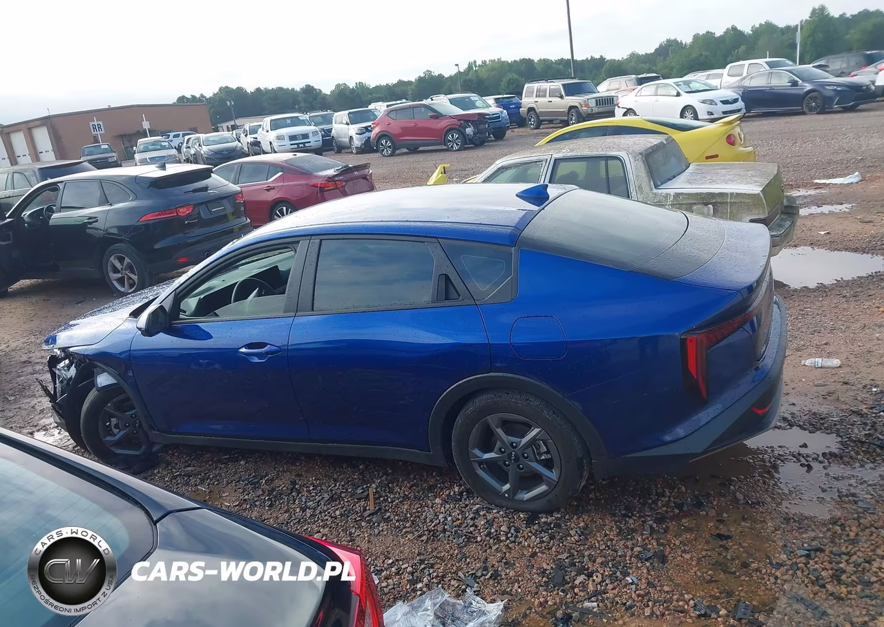 2025 Kia K4 Lxs VIN:3KPFT4DE4SE046004 - 14