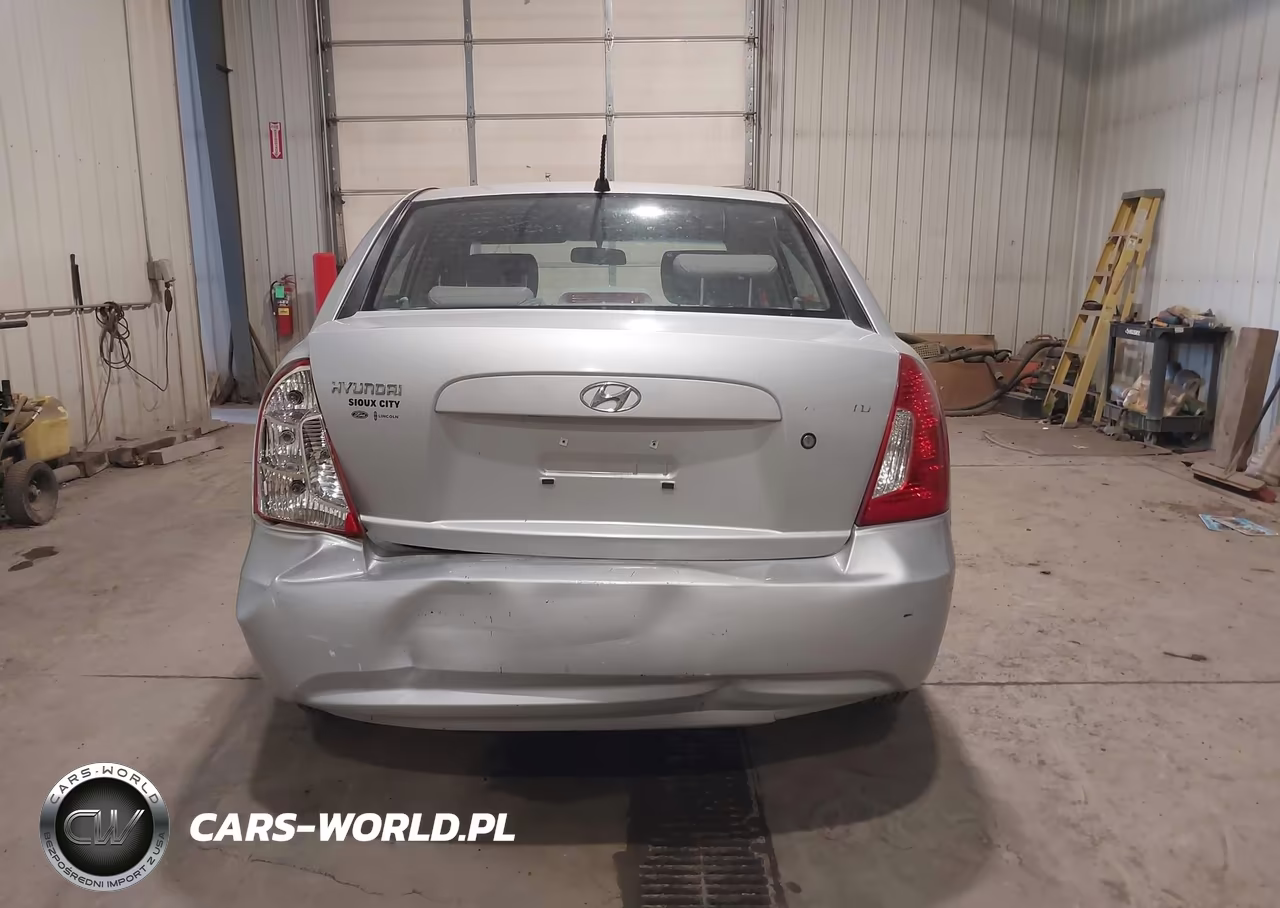 2006 Hyundai Accent Gls VIN:KMHCN46CX6U048254 - 16