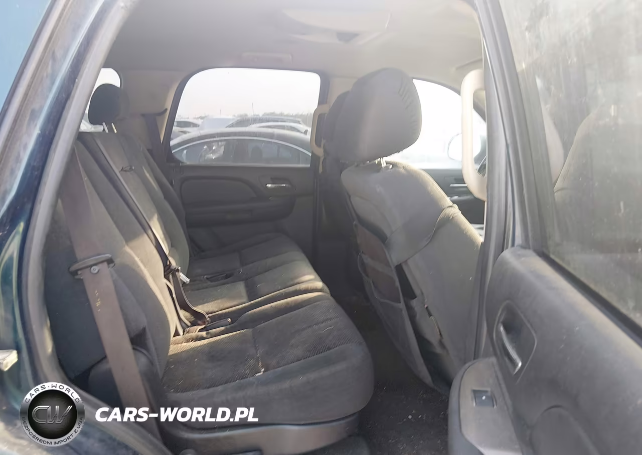 2007 Chevrolet Tahoe Ls VIN:1GNFC13JX7R170620 - 8