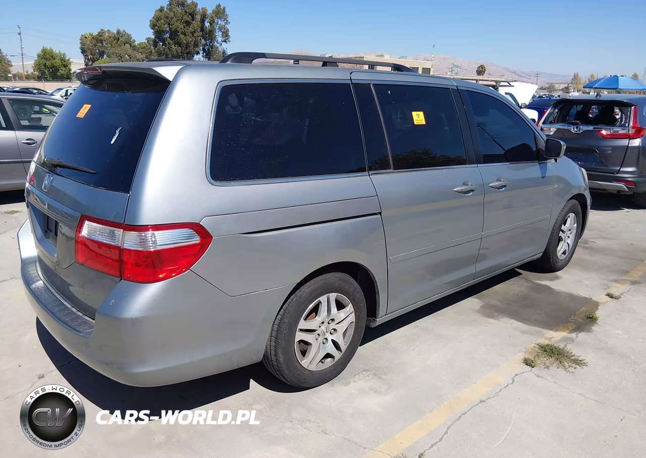 2007 Honda Odyssey Ex VIN:5FNRL38467B015699 - 4