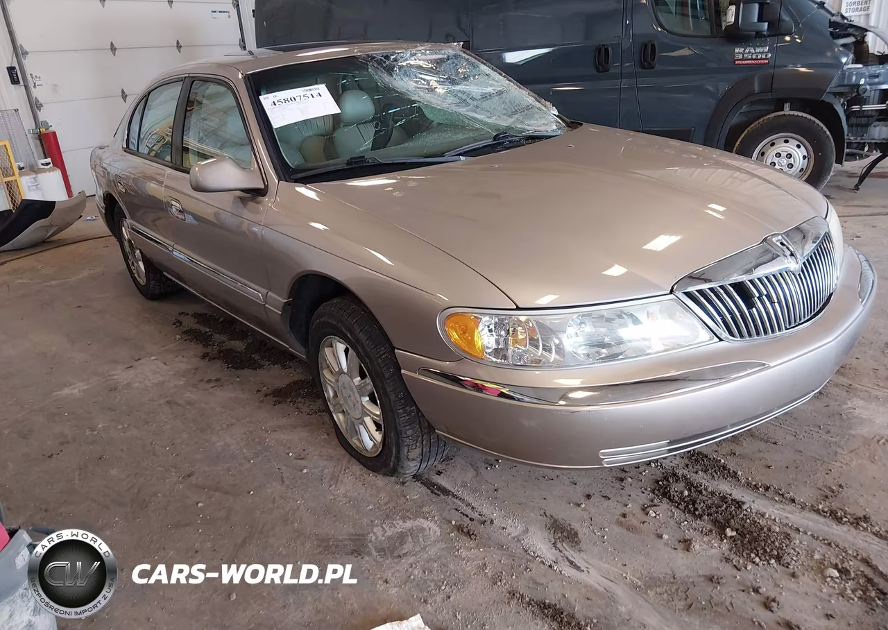 2002 Lincoln Continental