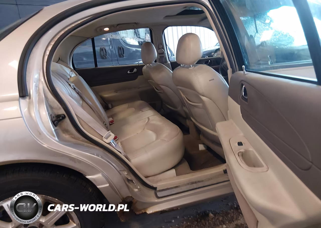 2002 Lincoln Continental VIN:1LNHM97V32Y695992 - 8