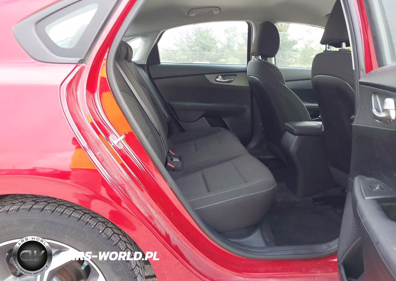 2020 Kia Forte Lxs VIN:3KPF24AD6LE236533 - 8