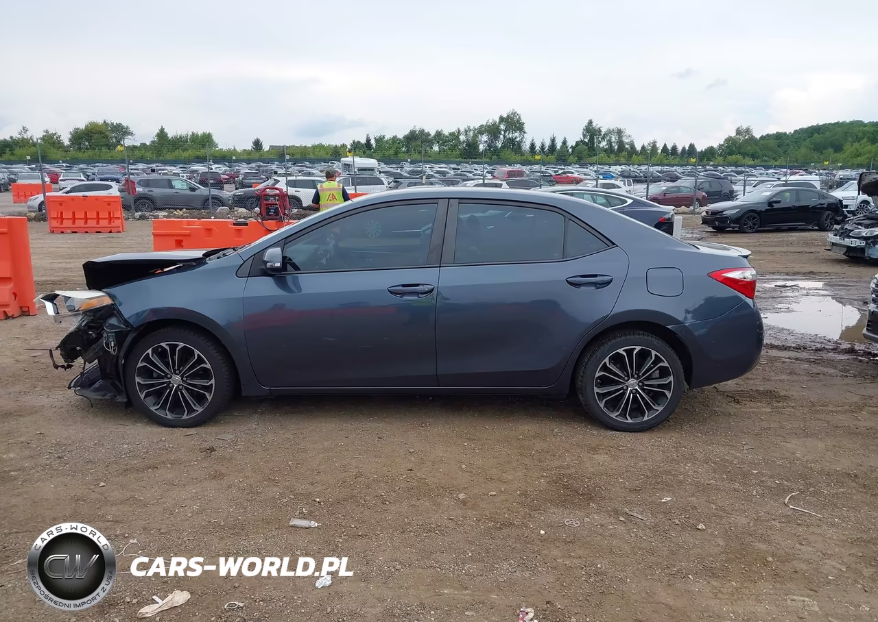 2015 Toyota Corolla S Plus VIN:2T1BURHE8FC470079 - 14