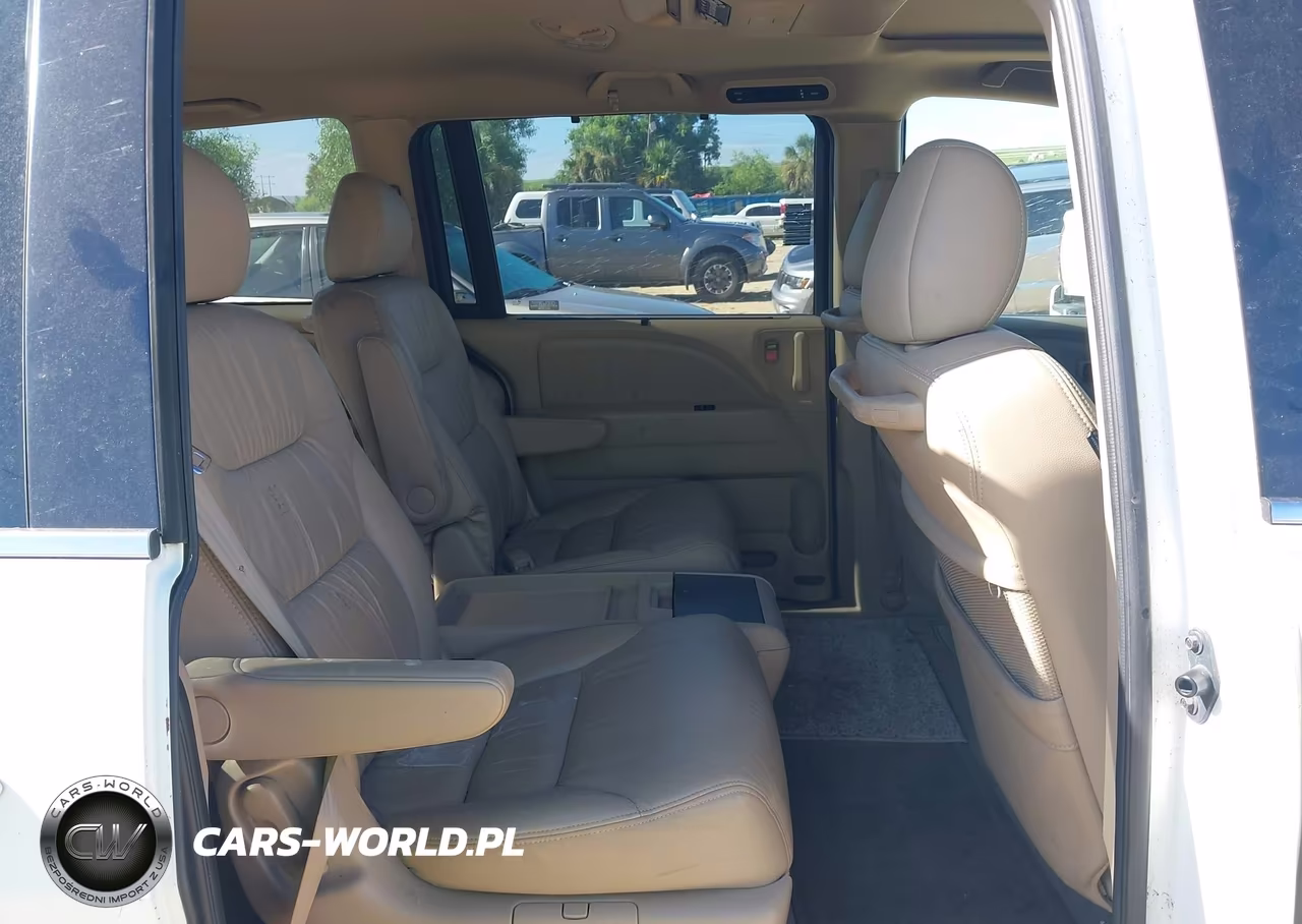 2007 Honda Odyssey Touring VIN:5FNRL38847B069697 - 8
