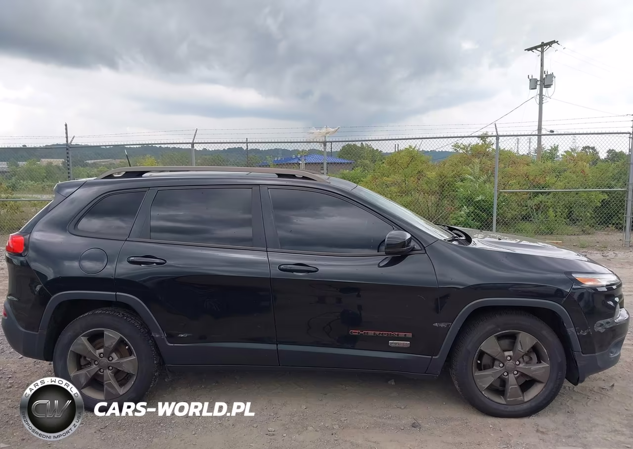 2016 Jeep Cherokee 75Th Anniversary VIN:1C4PJMCS5GW250843 - 13