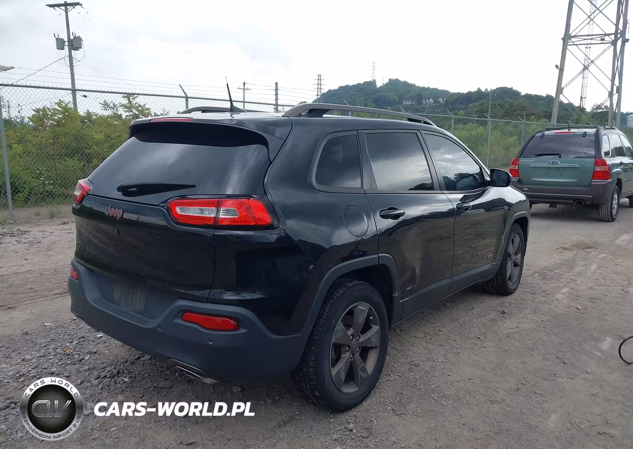 2016 Jeep Cherokee 75Th Anniversary VIN:1C4PJMCS5GW250843 - 4