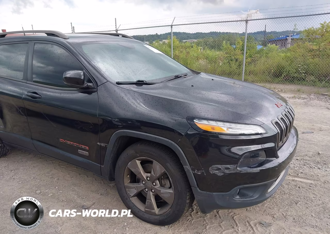 2016 Jeep Cherokee 75Th Anniversary VIN:1C4PJMCS5GW250843 - 6