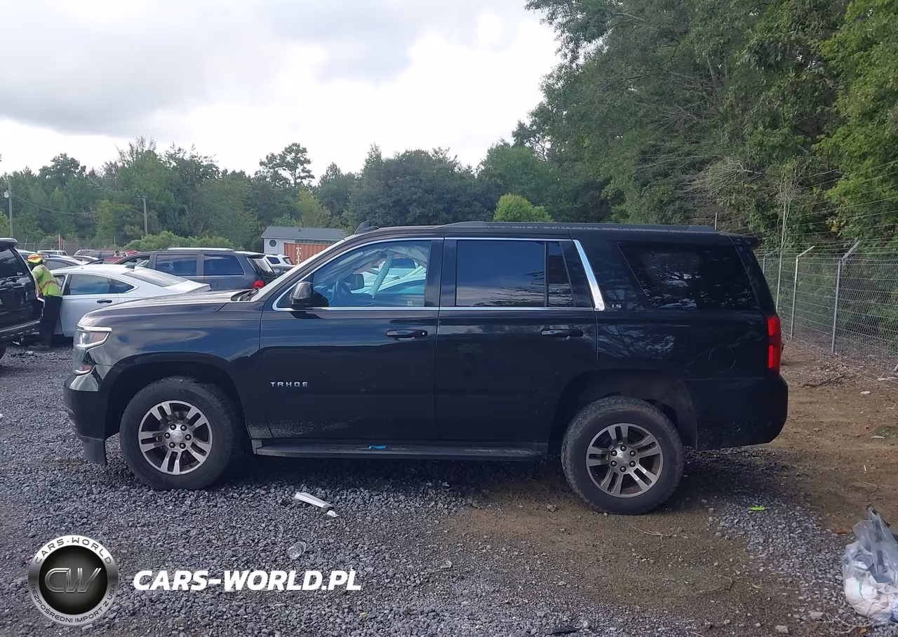 2016 Chevrolet Tahoe Ls VIN:1GNSCAKC6GR351893 - 15