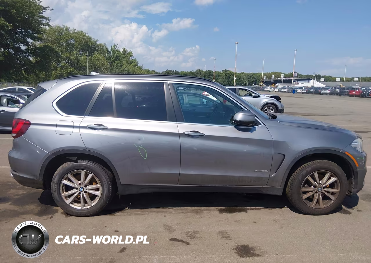 2015 BMW X5 xDrive35I VIN:5UXKR0C58F0K59798 - 13