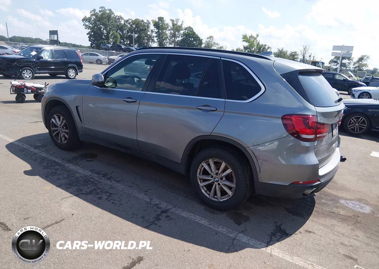 2015 BMW X5 xDrive35I VIN:5UXKR0C58F0K59798 - 3