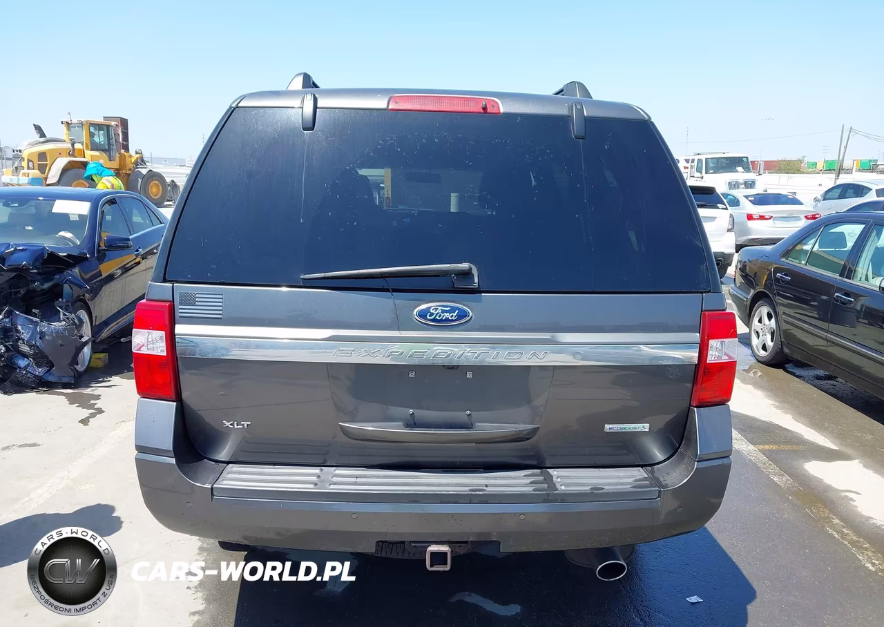 2015 Ford Expedition Xlt VIN:1FMJU1HTXFEF34014 - 16