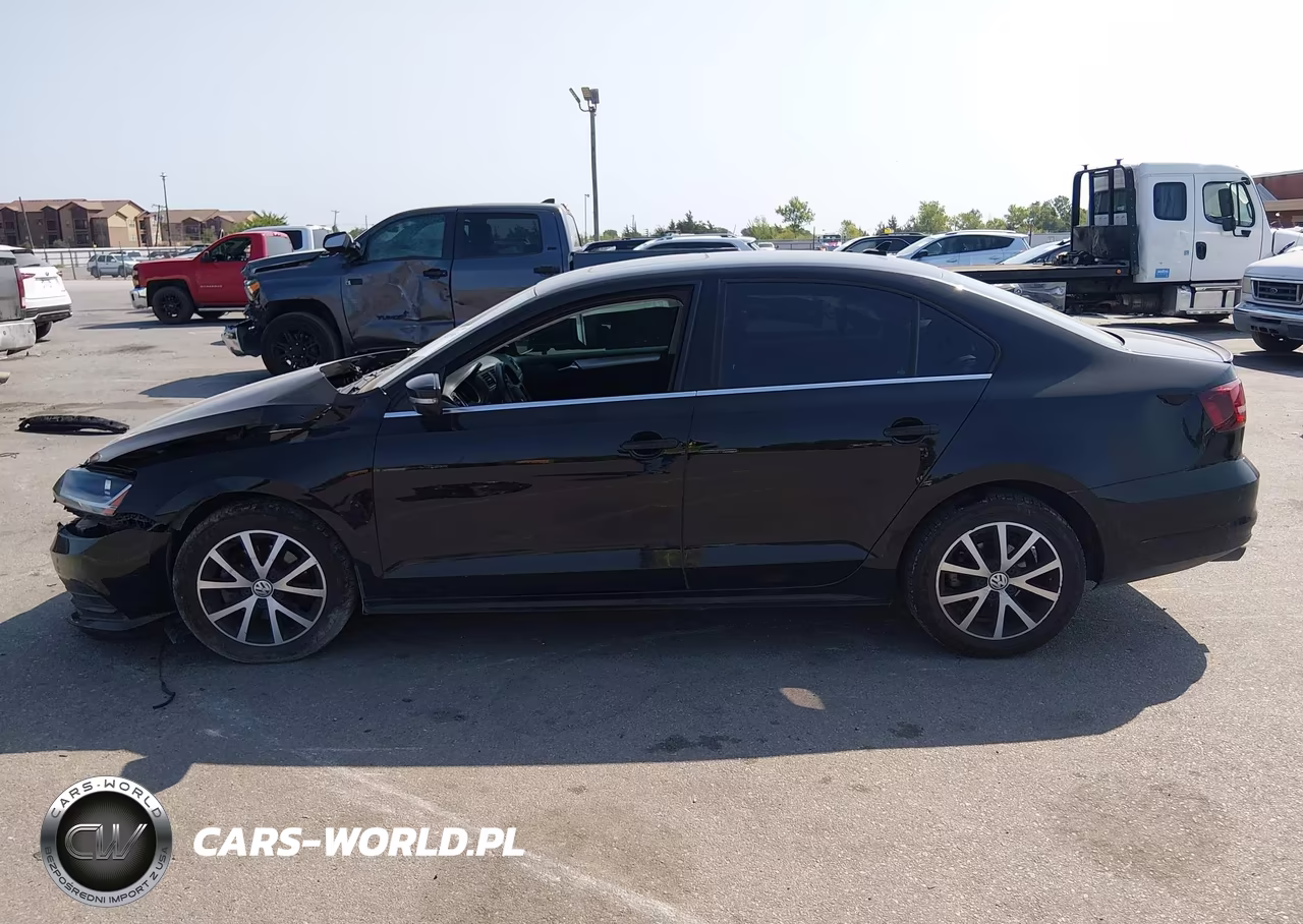 2018 Volkswagen Jetta 1.4T Se-1.4T Wolfsburg Edition VIN:3VWDB7AJ8JM263912 - 14