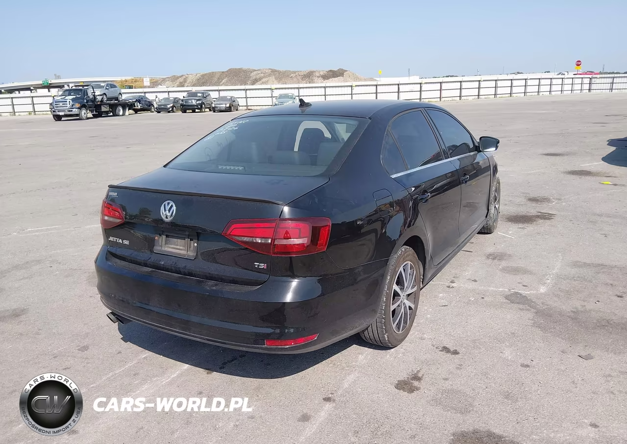 2018 Volkswagen Jetta 1.4T Se-1.4T Wolfsburg Edition VIN:3VWDB7AJ8JM263912 - 4
